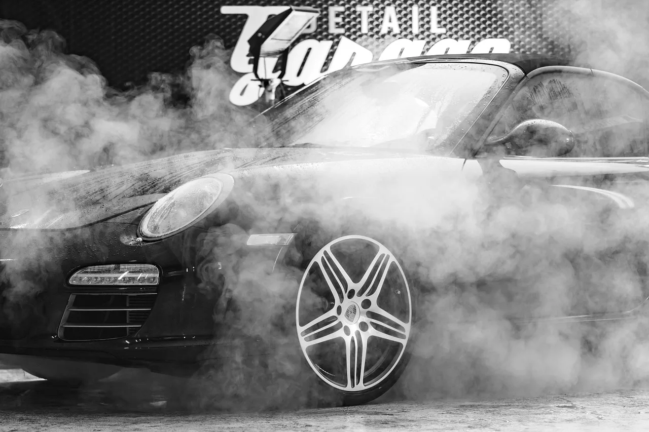 garage, nature, car wash, car, smoke, steam, water, luxury, expensive, super, auto, work, wash, car wallpapers, clean, shine, polish, protection, varnish, gray car, gray work, gray smoke, gray garage, gray clean. How to plan mobile detailing services packages in six steps