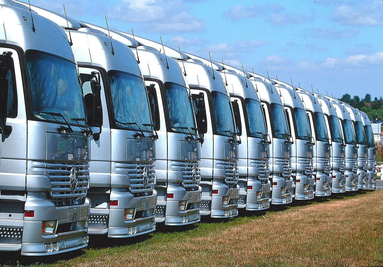 trucks, mercedes, cars, automotive, automobile, vehicle, transportation, transport, mercedes-benz. Fleet Contracts: Pricing Mobile Detailing for Business Clients