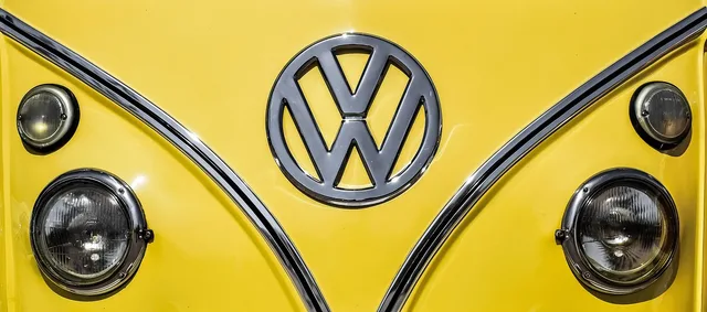 volkswagen, headlights, car, vehicle, camper, retro, car wallpapers, van, classic, automotive, oldtimer, nostalgia, style, yellow, yellow car, yellow retro. Marketing a mobile detailing business: what brings customers